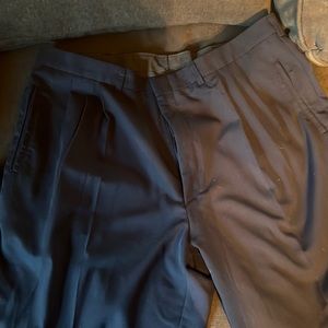 Dark blue dress pants pleated front size 40,30